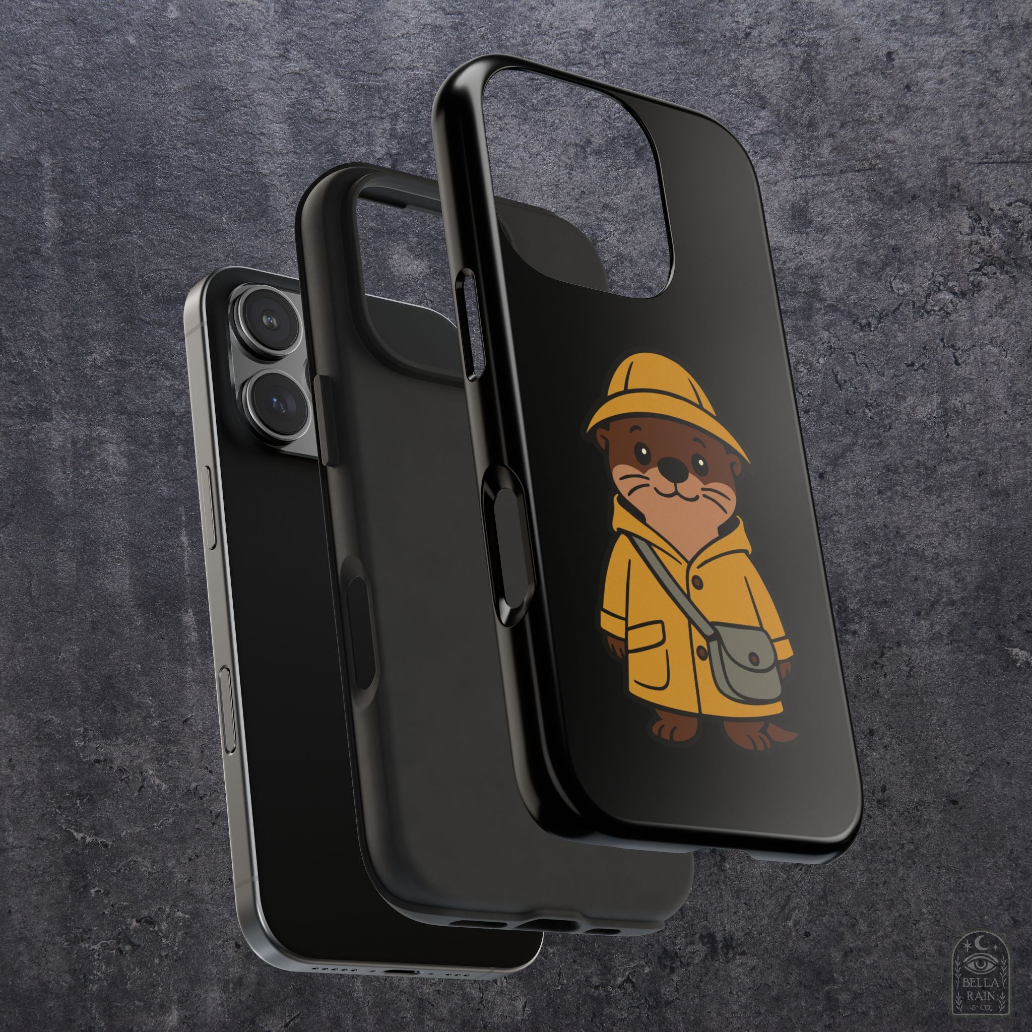 Otter in Raincoat Tough Phone Case