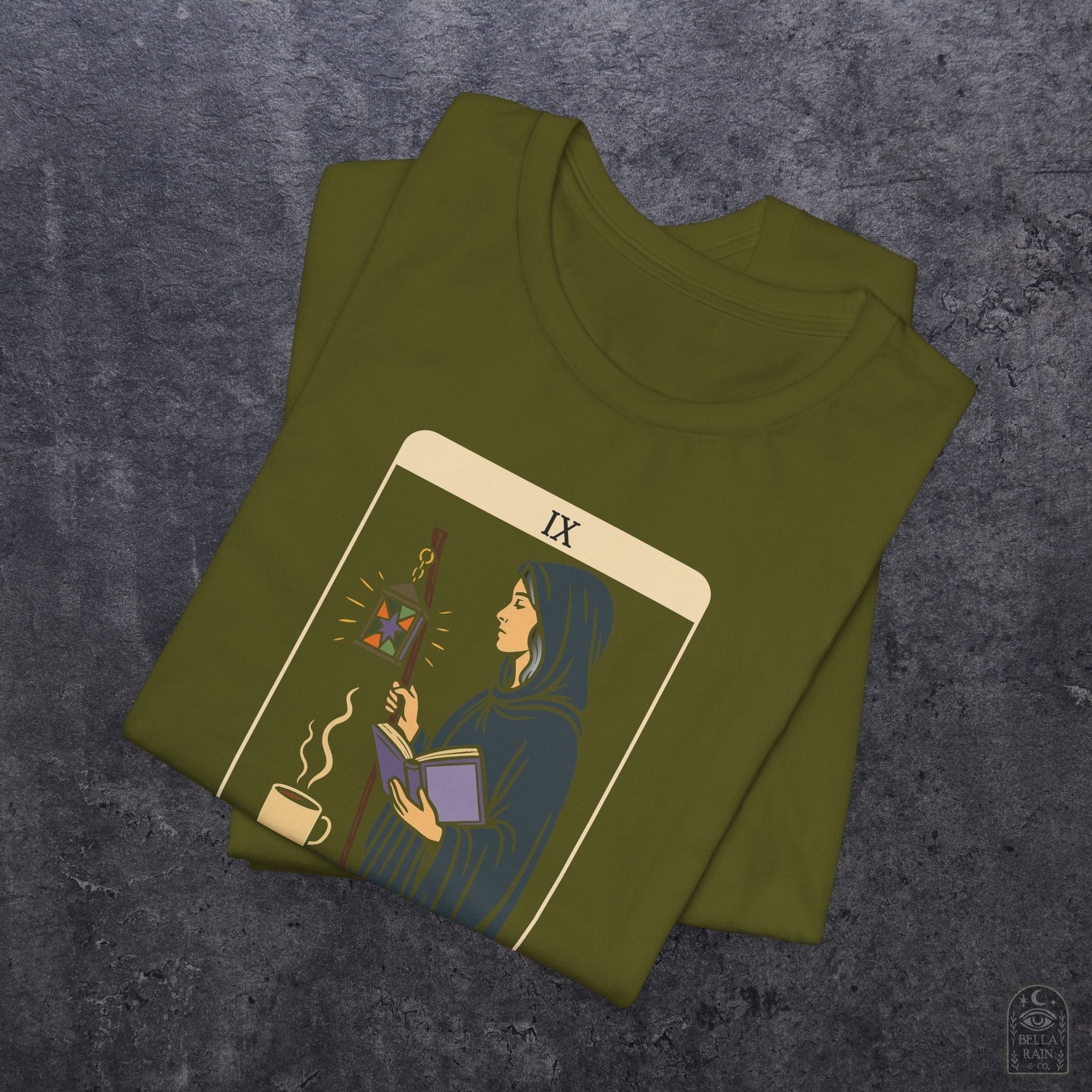 The Hermit Reader Tarot PREMIUM T-Shirt