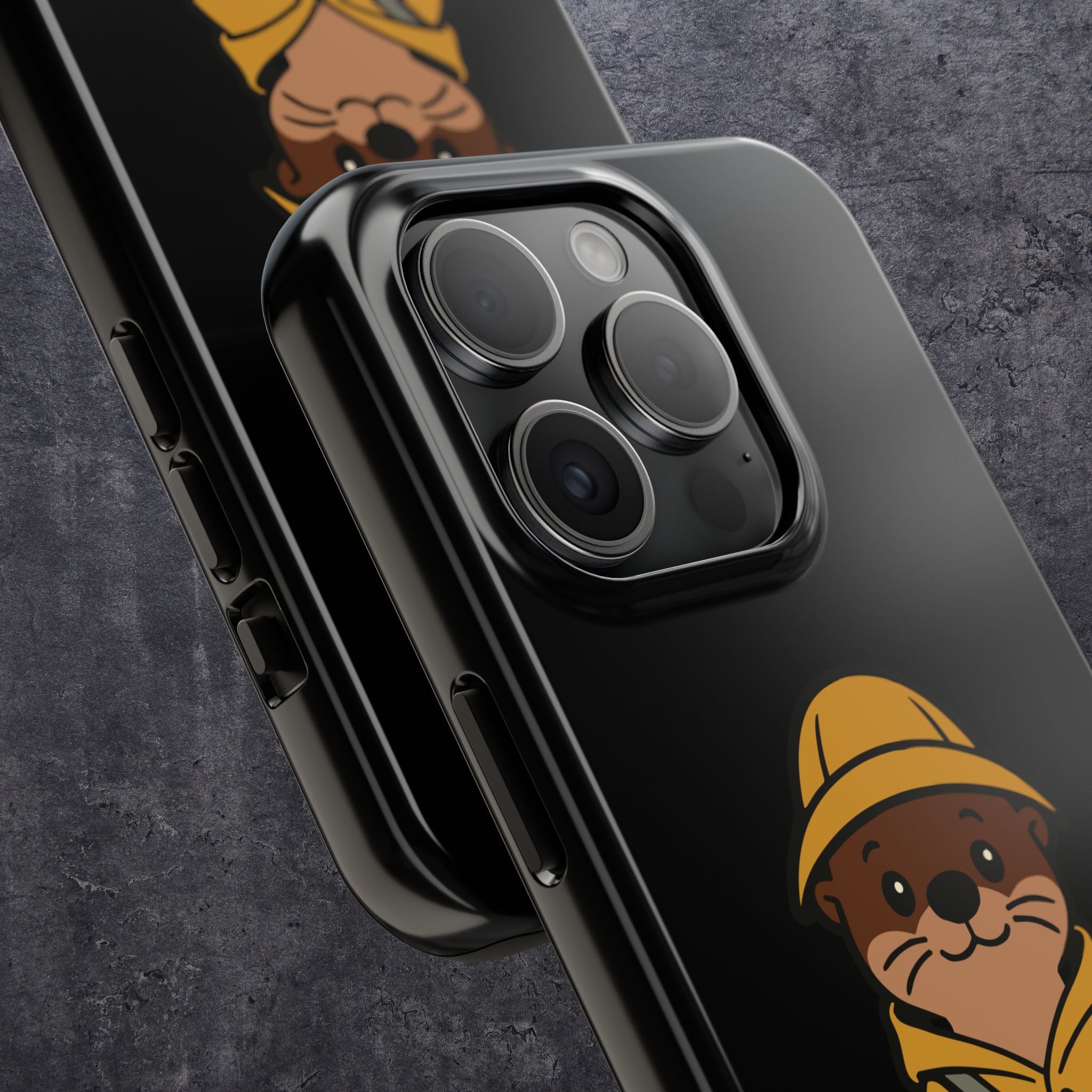 Otter in Raincoat Tough Phone Case