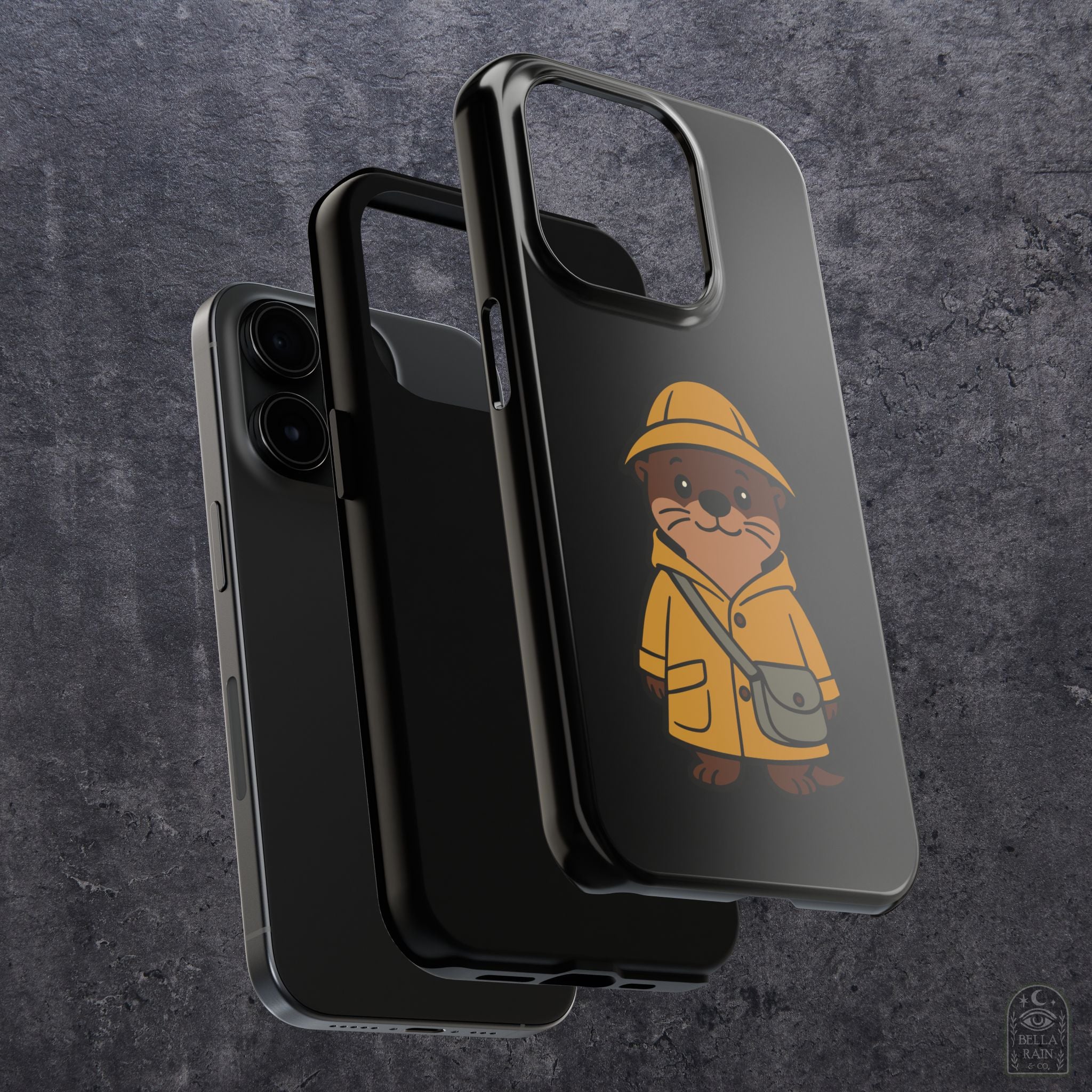 Otter in Raincoat Tough Phone Case