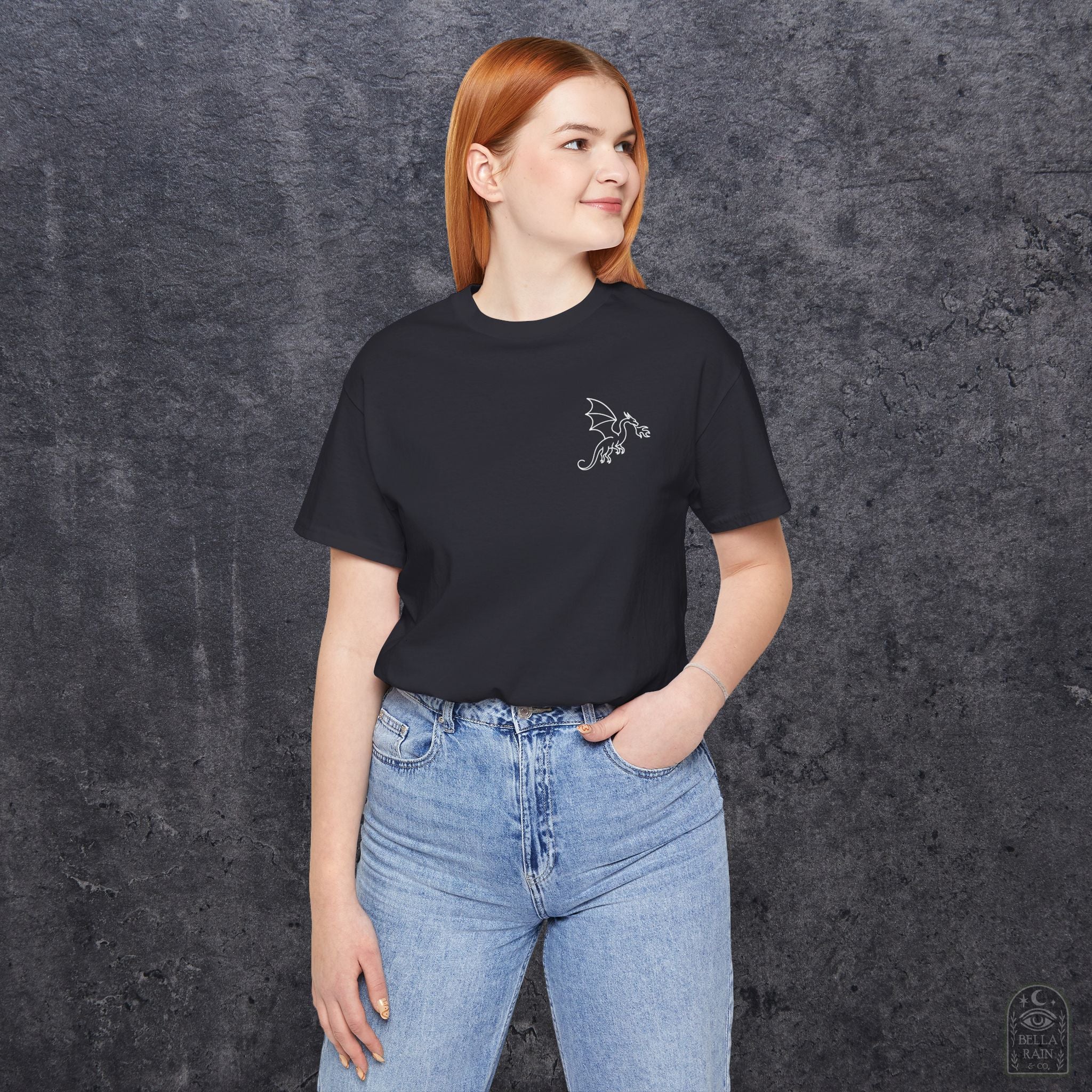 Dragon Pocket Design PREMIUM T-Shirt