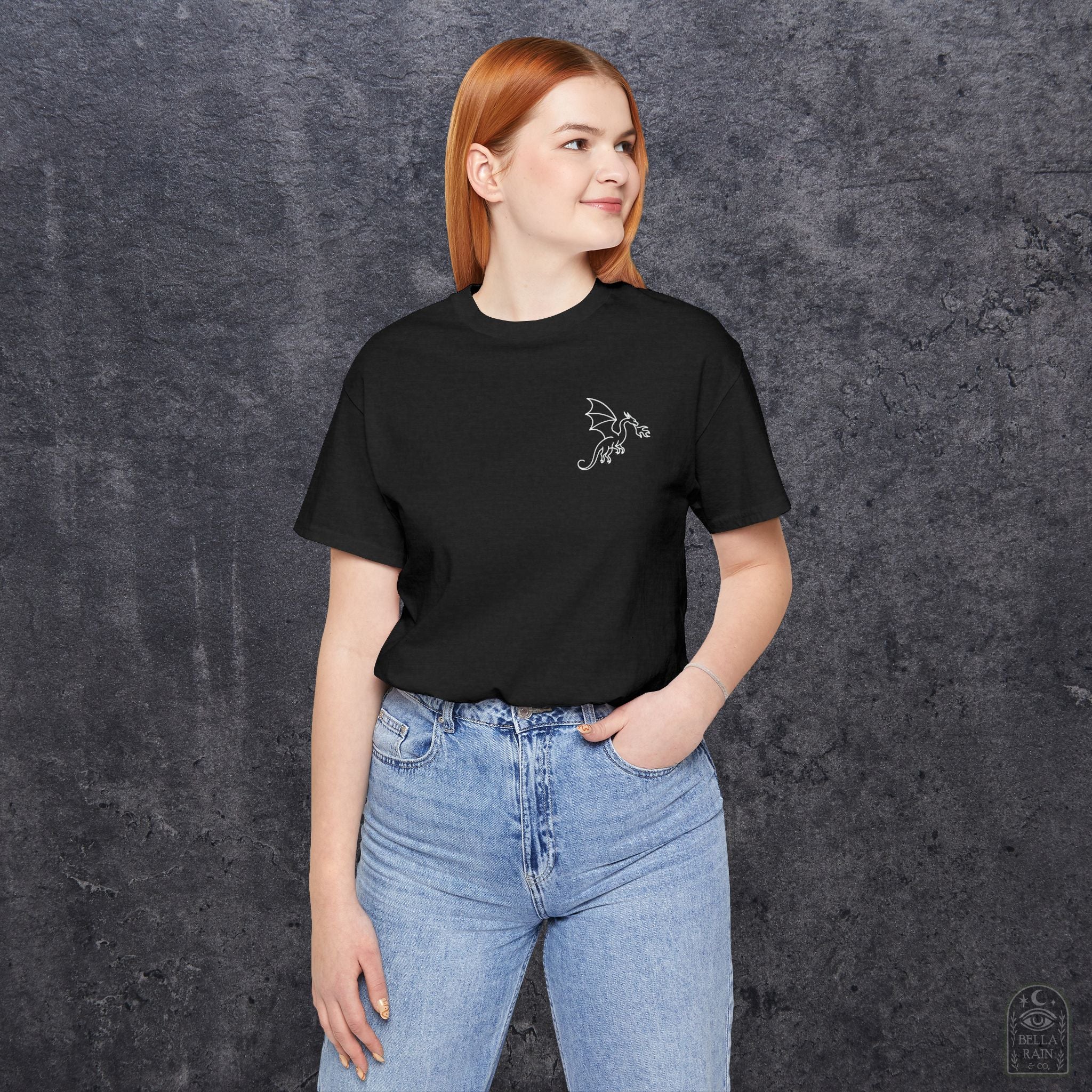 Dragon Pocket Design PREMIUM T-Shirt