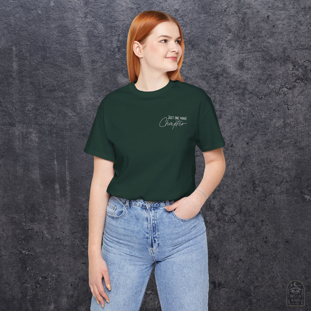 Just one more Chapter Pocket Design PREMIUM T-Shirt